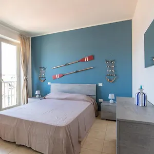 Appartamento Pinetamare 